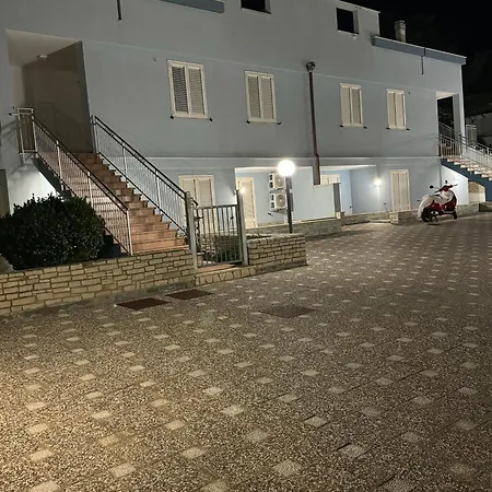 Aparthotel Samare & *